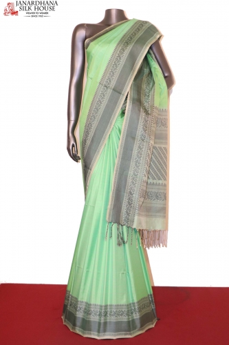 Exclusive Thread Weave Soft Silk Saree